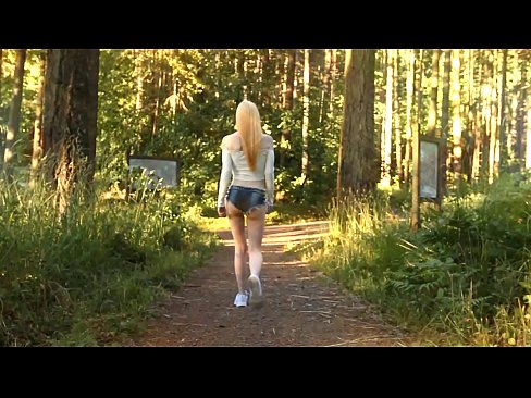 ❤️ Beautiful woman moving slowly, not nude video Sex at en-gb.marketapp.top ❌❤
